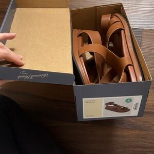NWT and box Universal Thread Brown Strappy Matilda Sandals